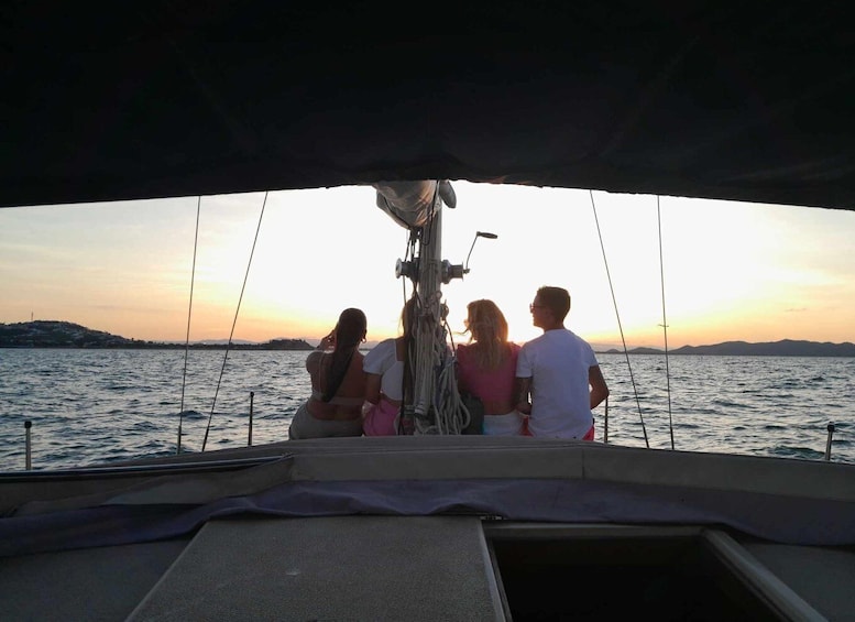 Picture 1 for Activity Townsville Lunchtime or Morning Sailing Private Charter