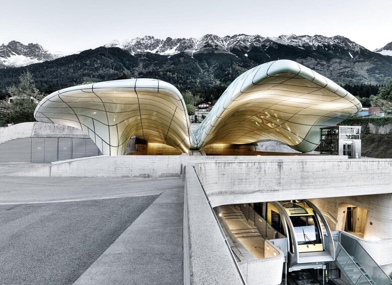 Hungerburg: Roundtrip Funicular Tickets from Innsbruck