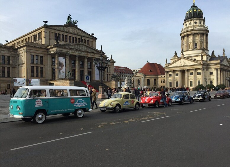 Picture 3 for Activity Berlin: 2-Hour Discovery Tour in a Volkswagen T2 Van