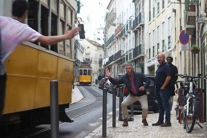 Lissabon: Portugiesische Petiscos Verkostungstour mit dem E-Bike