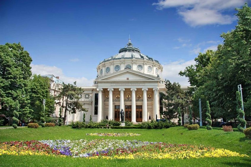 Picture 7 for Activity Bucharest: Half Day Bike Tour