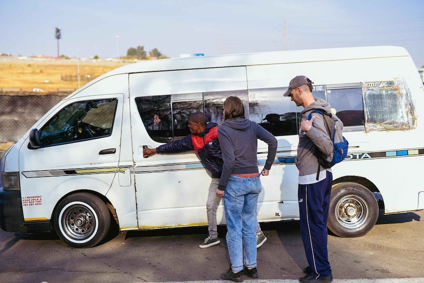 Picture 5 for Activity Soweto: Walking Tour with a Local Guide and Lunch