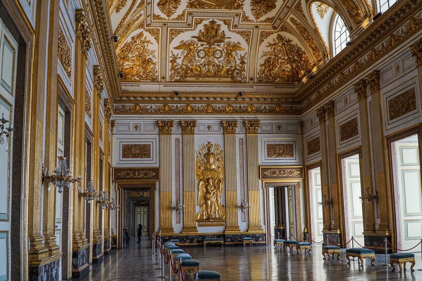 Caserta: Royal Palace of Caserta Guided Tour