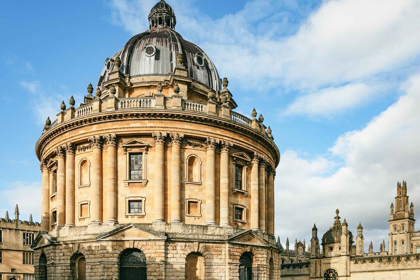 Picture 2 for Activity Oxford: University and City Walking Tour with Alumni Guide