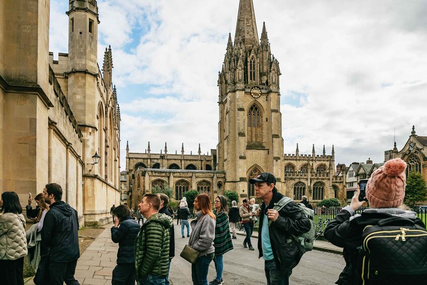 Picture 6 for Activity Oxford: University and City Walking Tour with Alumni Guide