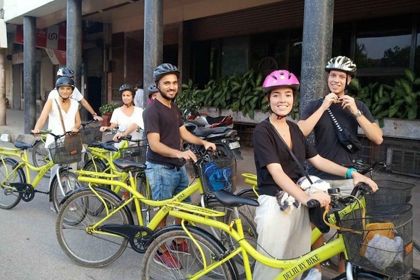 Picture 3 for Activity Old Delhi: 3.5-Hour Small-Group Bike Tour with Breakfast