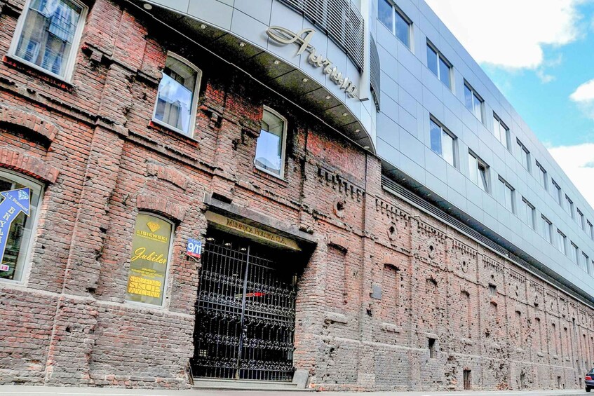 Picture 3 for Activity Warsaw: Ghetto, Jewish Cemetery & POLIN Museum Private Tour