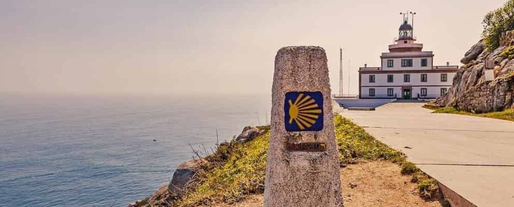 From Santiago: Finisterre, Muxia & Costa da Morte Excursion