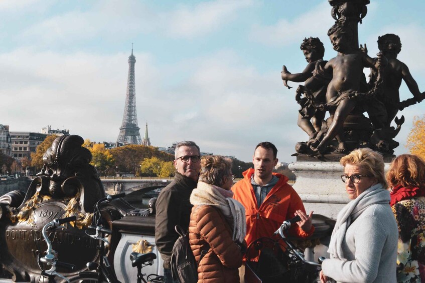 Picture 6 for Activity Paris Highlights 3-Hour Bike Tour