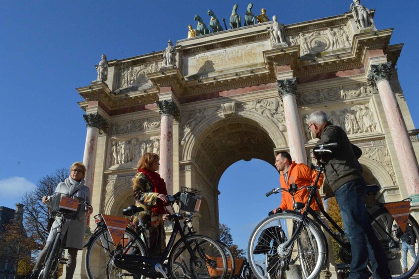 Picture 7 for Activity Paris Highlights 3-Hour Bike Tour