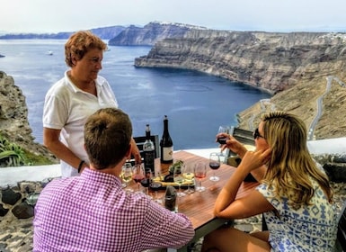 Santorin : Visite guidée de dégustation de vins avec prise en charge