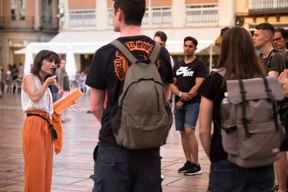 Málaga: 3-stündiger Rundgang mit Tickets