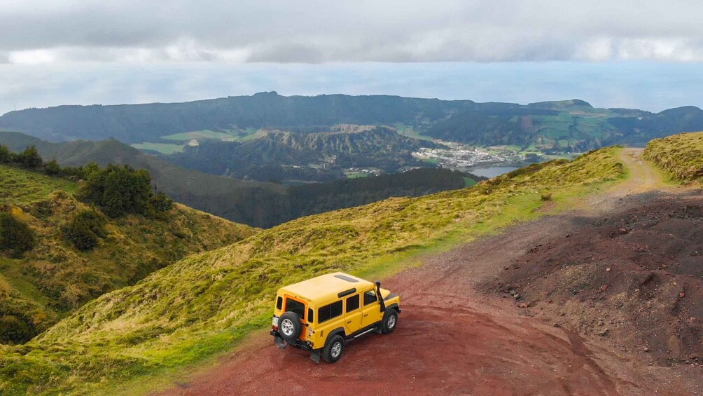 Picture 3 for Activity Sao Miguel: Jeep Tour to Sete Cidades & Lagoa do Fogo