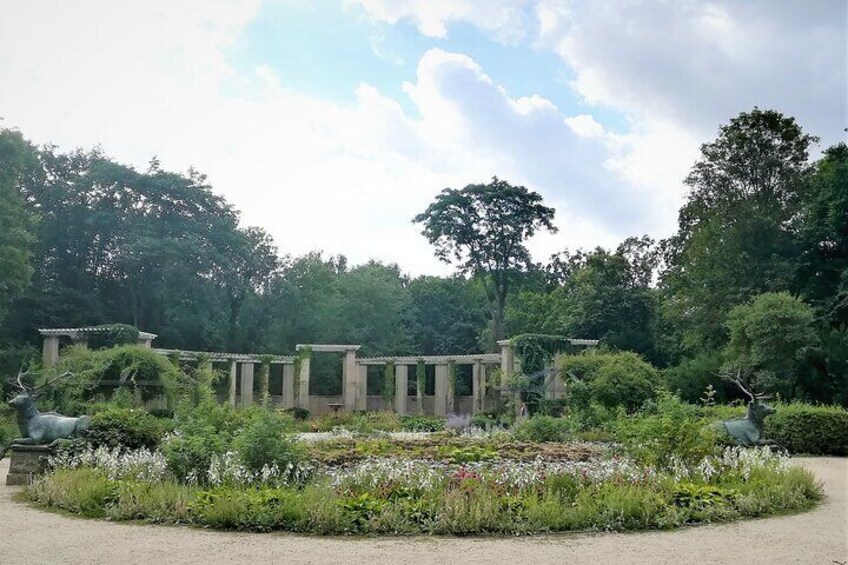 Rose Park in Tiergarten Park