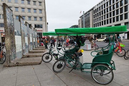 Private (Multi) Berlin Rickshaw - Historical Highlights Berlin