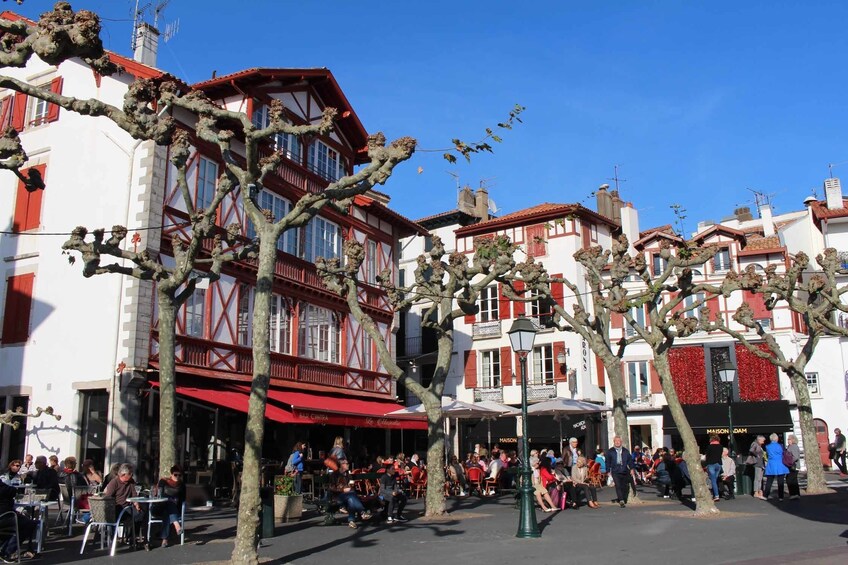 San Sebastián, Saint-Jean-de-Luz & Biarritz with Boat Ride