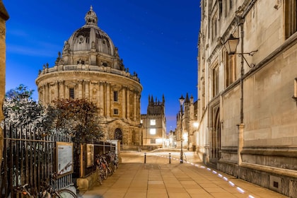 Oxford: Official “Haunted Oxford” Ghost Tour