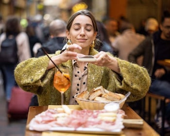 Bologna: Self-Guided Food Tasting Tour with Vouchers