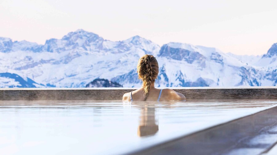 Vitznau: Train Tickets and Rigi Mineral Baths Day Ticket