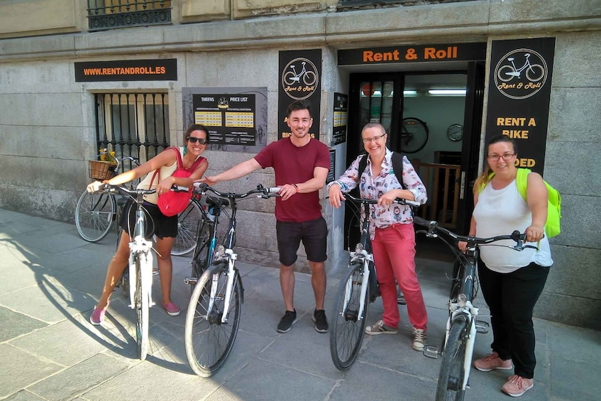 Picture 2 for Activity Best of Madrid: 3-Hour Guided Bike Tour in Small Groups