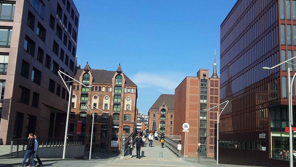 Picture 4 for Activity Hamburg: Speicherstadt and Hafencity Guided Tour