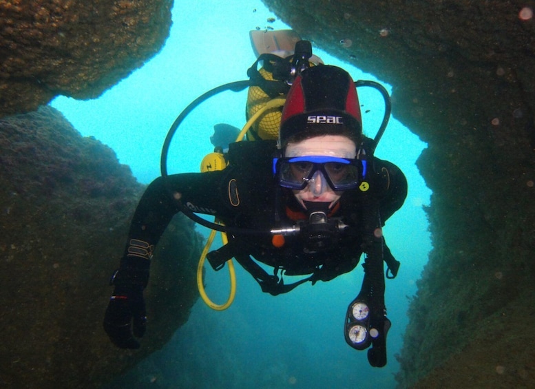 Albufeira: Certified Divers SCUBA Diving at 2 Dive Sites