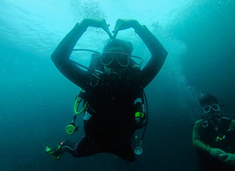 Picture 6 for Activity Cebu: Scuba Diving with Sardines and Pescador Island Snorkel