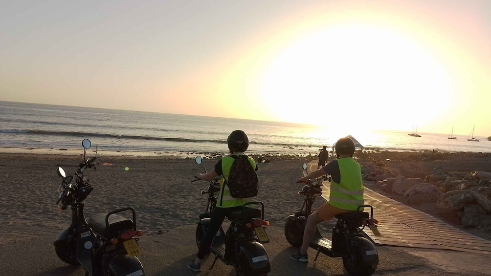 Picture 7 for Activity Maspalomas: 2-Seater Chopper E-Scooter Rental