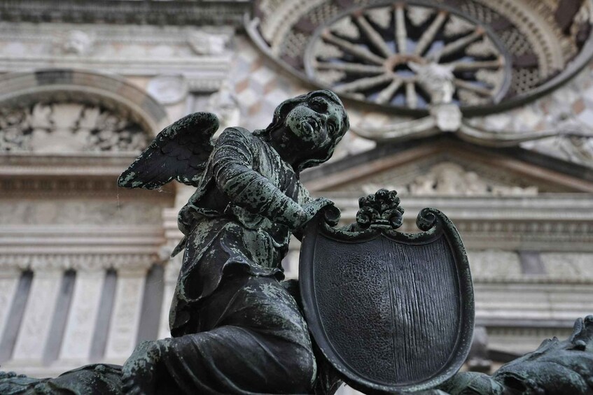 Bergamo: Private Upper Town Walking Tour w/ a Guide