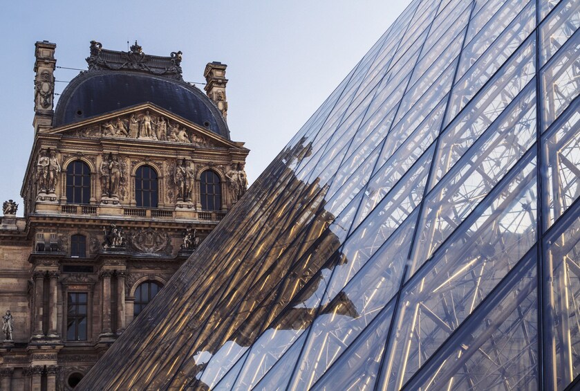 Paris in a Day with Louvre, Eiffel Tower, City Walk & Cruise