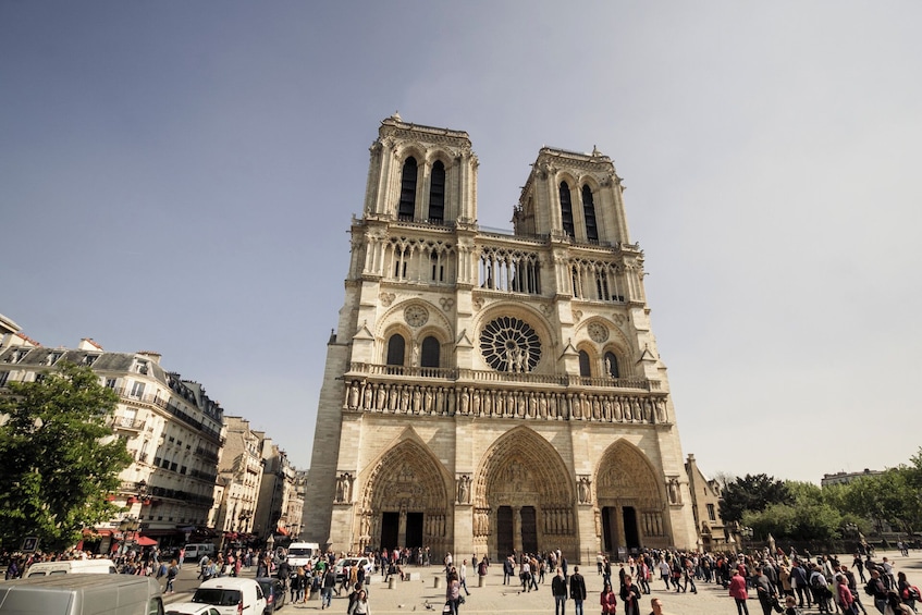 Medieval Quarter Tour with Sainte-Chapelle & Notre-Dame