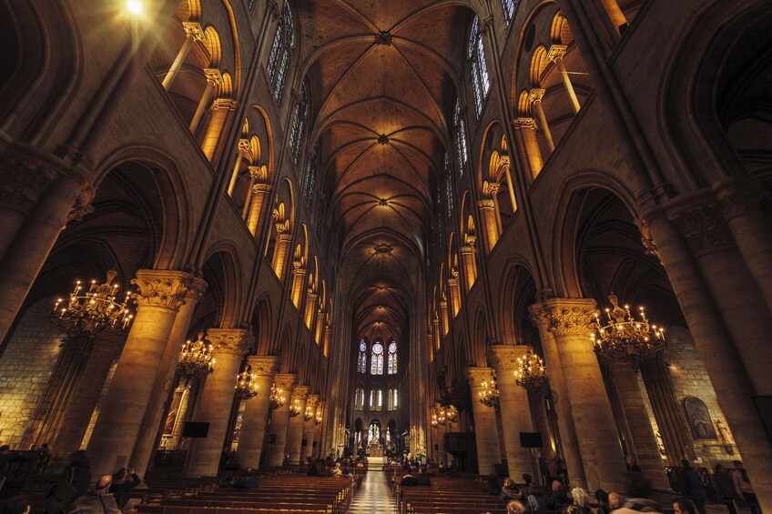 Medieval Quarter Tour with Sainte-Chapelle & Notre-Dame