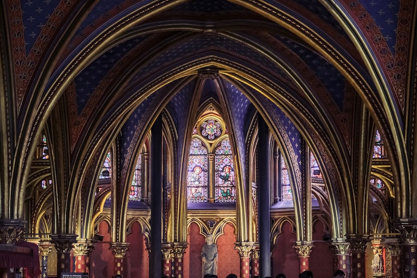 Medieval Quarter Tour with Sainte-Chapelle & Notre-Dame