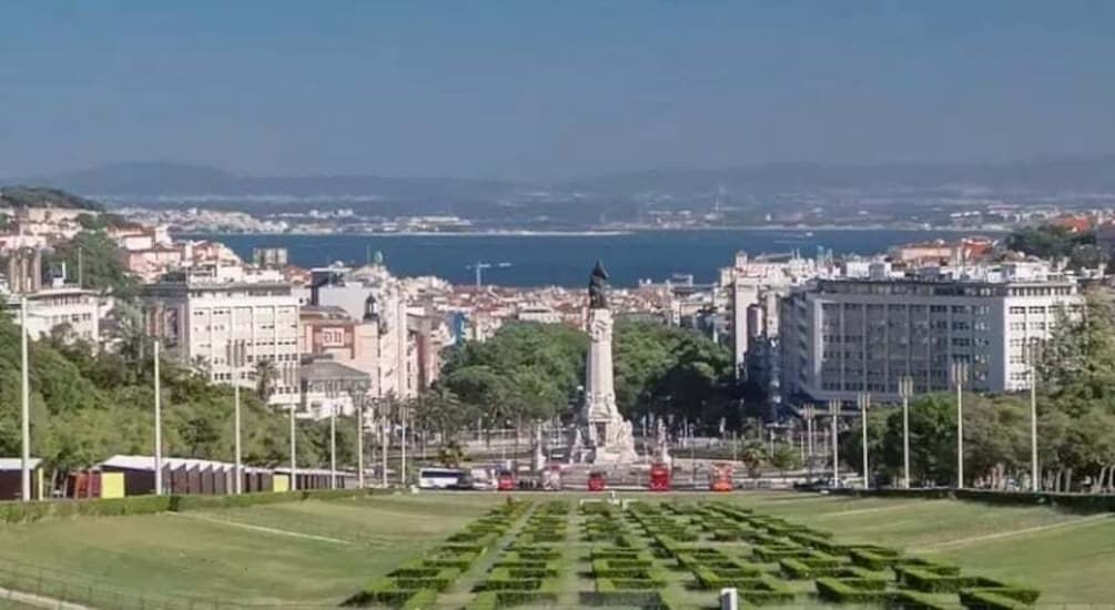 Picture 16 for Activity Lisbon: Private 6-Hour Sightseeing Tour