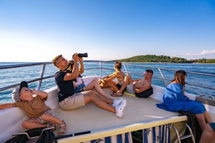 De Vrsar: visite de la baie de Lim, de la grotte des pirates et de Rovinj