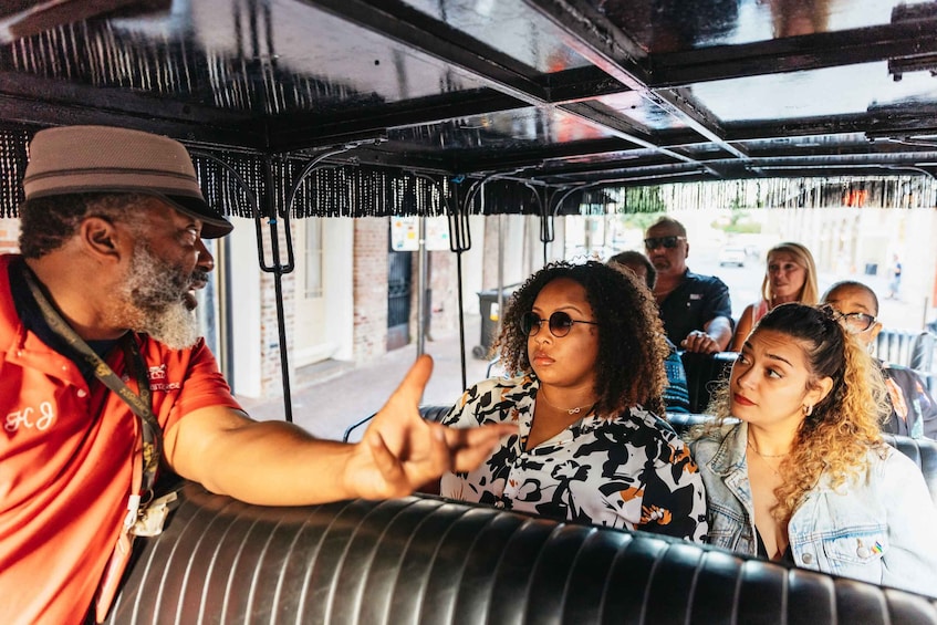 Picture 2 for Activity New Orleans: French Quarter Sightseeing Carriage Ride