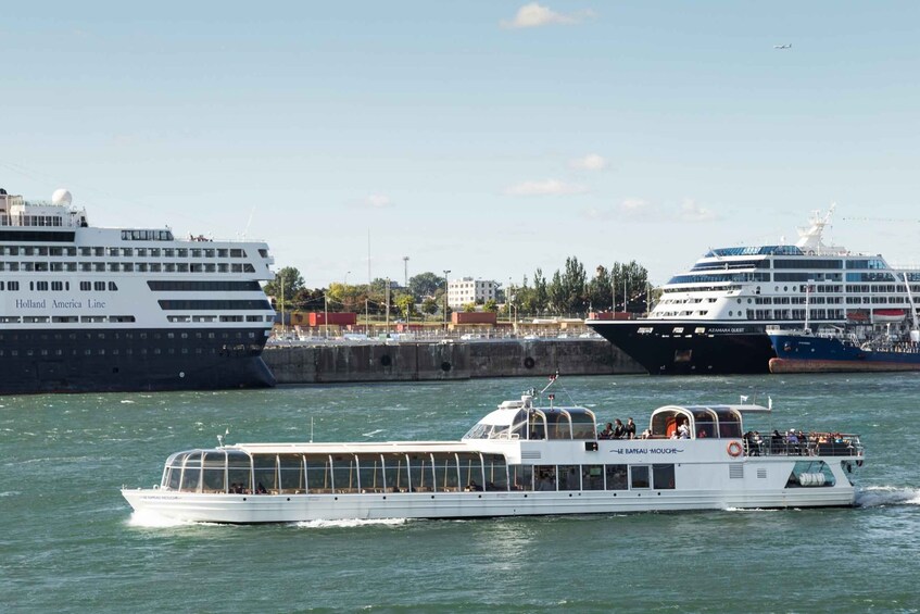 Picture 12 for Activity Montreal: Le Bateau-Mouche St. Lawrence Sightseeing Cruise