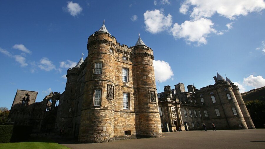Edinburgh: Palace of Holyroodhouse Entry Ticket