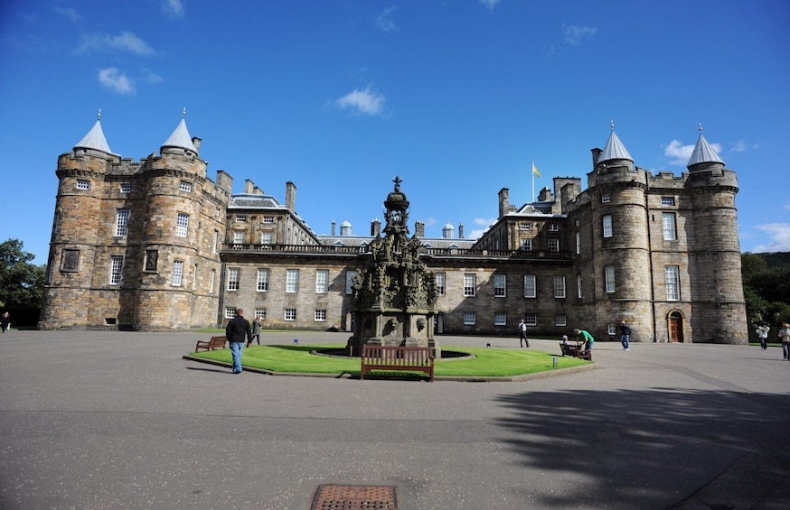 Picture 5 for Activity Edinburgh: Palace of Holyroodhouse Ticket