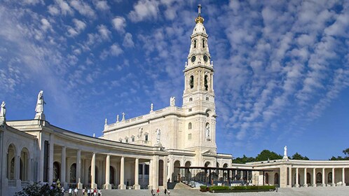 Von Lissabon aus: Fatima, Nazaré und Óbidos Ganztägige private Tour