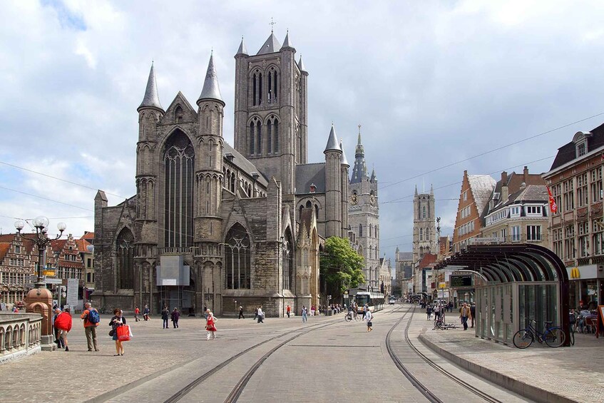 Picture 2 for Activity From Brussels: Full-Day Antwerp and Ghent Guided Tour