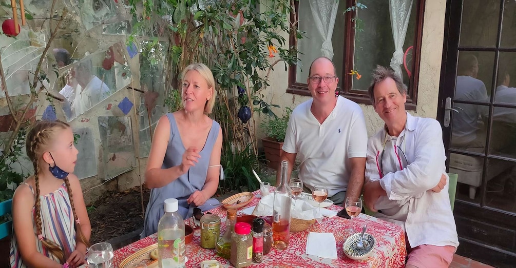 Marseille: 8-Hour Provençal Picnic Tour