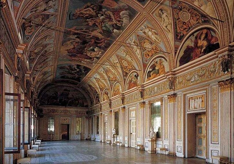 Picture 4 for Activity Mantova City Center and Ducal Palace: 3-Hour Guided Tour