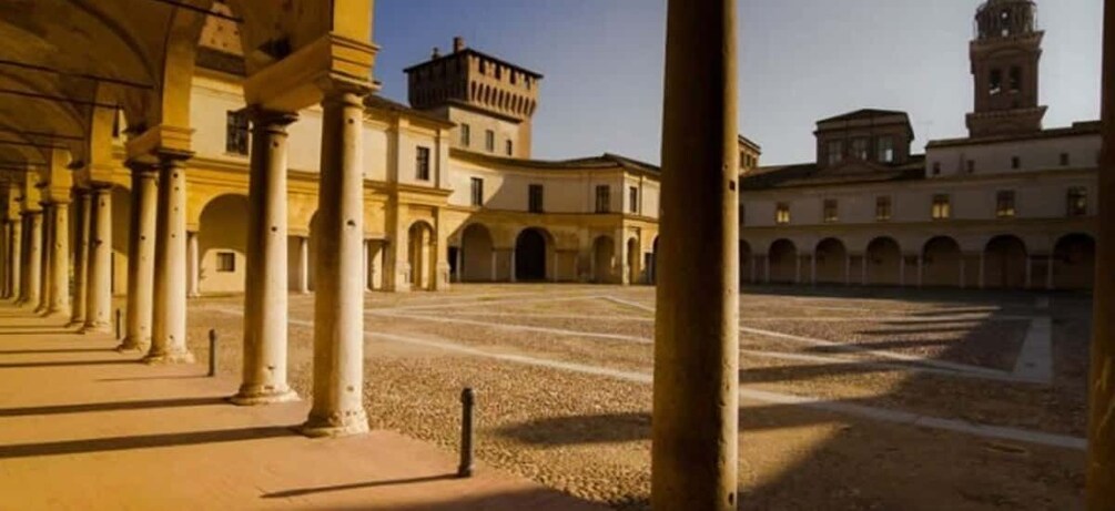 Picture 1 for Activity Mantova City Center and Ducal Palace: 3-Hour Guided Tour