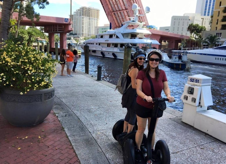 Fort Lauderdale: Famous Yachts and Mansions Segway Tour