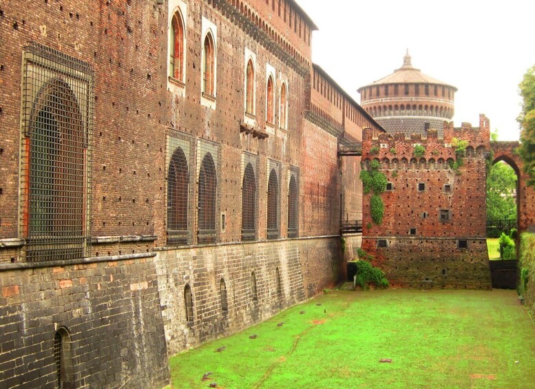 Picture 3 for Activity Sforza Castle and Michelangelo's Pietà Rondanini Tour