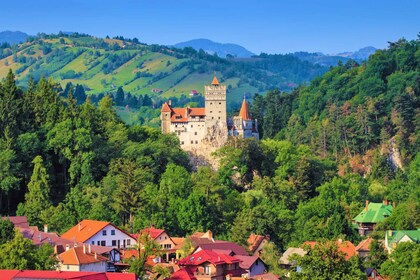 Von Bukarest aus: Dracula Schloss, Peles & Brasov Ganztagesausflug