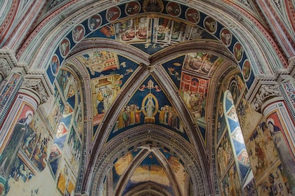 Galatina: Giottesque Fresco's en wandeltocht