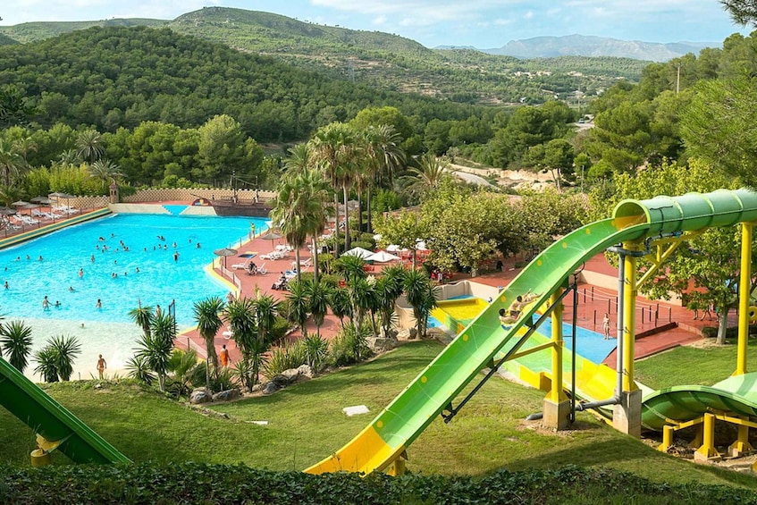 Tarragona: Aqualeon Water Park Entry Ticket