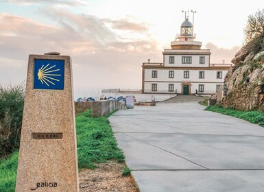 A Coruna: Santiago, Finisterre, & Muxía Guided Full-Day Trip